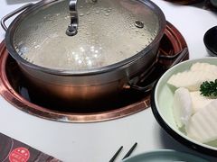 -洪氏嗨捞·猪肚鸡火锅(阳光天地店)