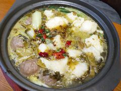 -周鱼小馆石锅酸菜鱼(活力汇店)