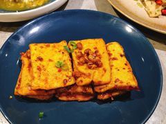 石屏豆腐-半山腰·云南菜(侨福芳草地店)