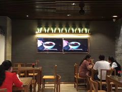 -亮亮面馆(经六路店)