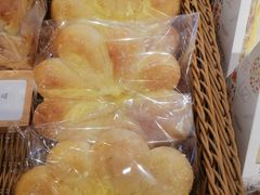 -玥儿弯弯手作烘焙(中海国际社区御城店)