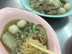 -榮泰米粉湯(Left Shop)