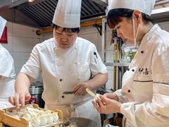 -伊喜饺子·烤鸭(五道口学院路店)