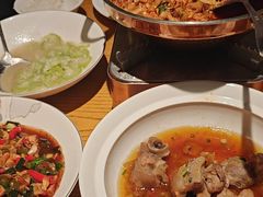-爱碗亭·鲜炒湖南菜(壹城中心店)