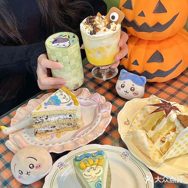 这家甜品店将我的万圣节氛围感拉满🤩