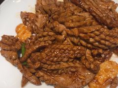 -湖畔鲁菜·二十年老字号餐厅(大明湖店)