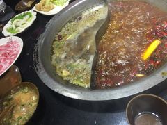 -宽板凳老灶火锅(南礼士路店)