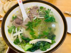 牛肉粉丝汤-小姜锅贴(凤凰街店)