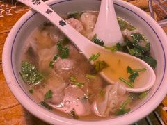 -老谢野馄饨(延安路店)