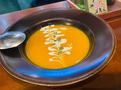 奶油南瓜汤-芭莉与彩虹西餐厅(成都合生汇店)