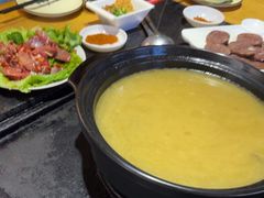 -有一锅·野生菌黑山羊腊排骨火锅(古城北门店)