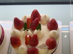 -花花卷卷·鲜食蛋糕(泉屋店)