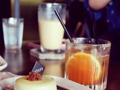 -UNI UNI(环亚凯瑟琳店)