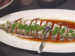 -忆江南·临江鱼馆