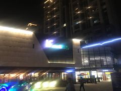-易生活购物公园