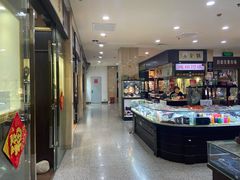 -云洲古玩城(大木桥路店)