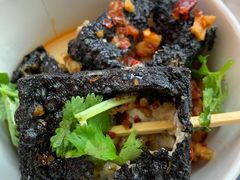 -黑色经典臭豆腐·湖南特产(坡子街店)