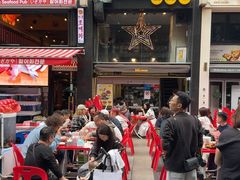 -BHC炸鸡(明洞总店)