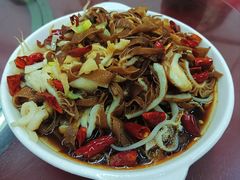 油泼百叶-兴国苑酒店