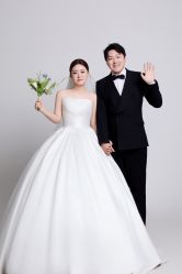 -卡兹摄影STUDIO婚纱摄影(文化路万达店)