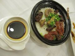 腊味煲仔饭-港澳德兴火锅海鲜酒家(殷皇子店)