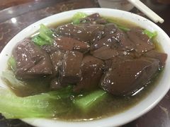 鸭血配生菜-陈光记烧腊店(罗保博士街店)