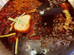 -山城年华老火锅(玉林店)