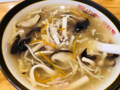酸辣汤-小姜锅贴(凤凰街店)