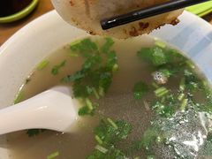 -锅贴王小吃(南大街店)