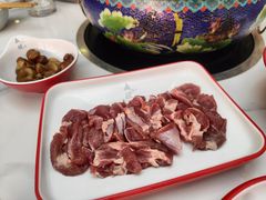 -毛辣果·红酸汤牛肉火锅&冰煮羊(西单店)