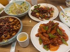 菠萝咕咾肉-陈傻子餐厅(世纪都会店)