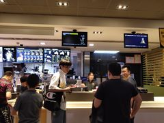 -麦当劳(海岸城店)