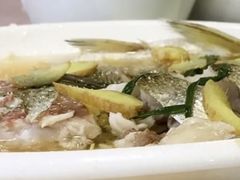 清蒸白鱼-天香楼