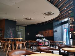 -星巴克臻选(莘庄仲盛店)