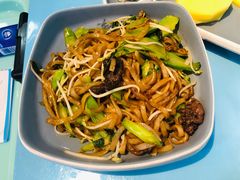 -湾区九号鲜切牛肉火锅(明珠南路店)