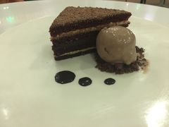 -WOLFGANG PUCK KITCHEN & BAR(迪士尼小镇店)