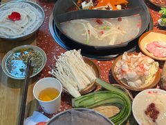 -赵美丽·重庆社区火锅·直营店(火车东站·中豪国际店)