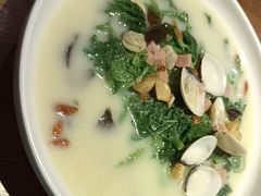 -鱼亨小鲜酸菜鱼(大信店)
