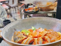 -刘姐啤酒鱼民族演艺餐厅(阳朔美食抗战路店)