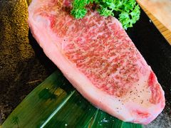 -炼火烤肉店