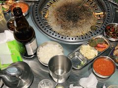 -马路牙子烧烤音乐酒馆(望京店)