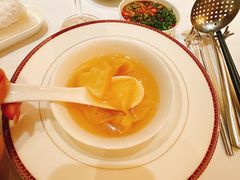 -洋房火锅(上海新天地南北里店)