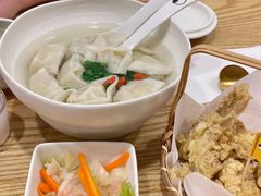 招牌鲀鱼馄饨-江小鲀河豚馄饨(日月光店)