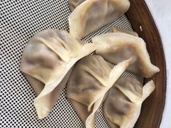 猪肉灌汤包-金城包子牛肉灌汤包(台东四路店)