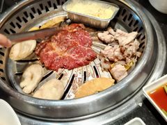-木槿花韩式炭烤·熟成肉工坊(孙文东路店)