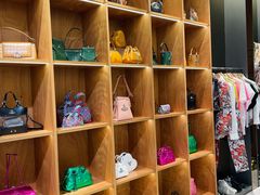 -Vivienne Westwood(上海来福士广场店)