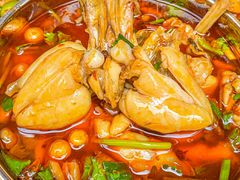 -鸿顺老铁锅美蛙鱼府(解放碑店)