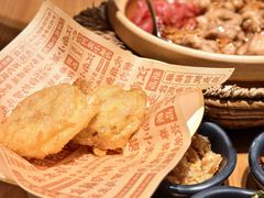 -煲仔皇腊味煲仔饭(经四万达店)