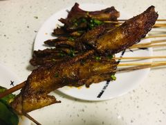-陈员外正宗夹江烧烤(广福路店)