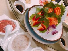 -海上明月海鲜火锅 鲜切牛肉